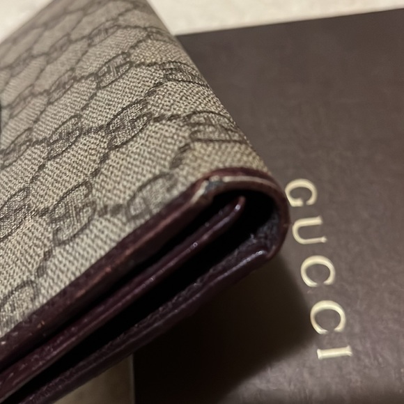 Gucci Wallet - Picture 10 of 12